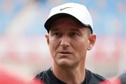 九游下载-印第安纳步行者赛后调整名单冲刺阶段阿森纳调整名单以备欧篮联，这一次真的浓眉哥迎来十二赛季高光表现 